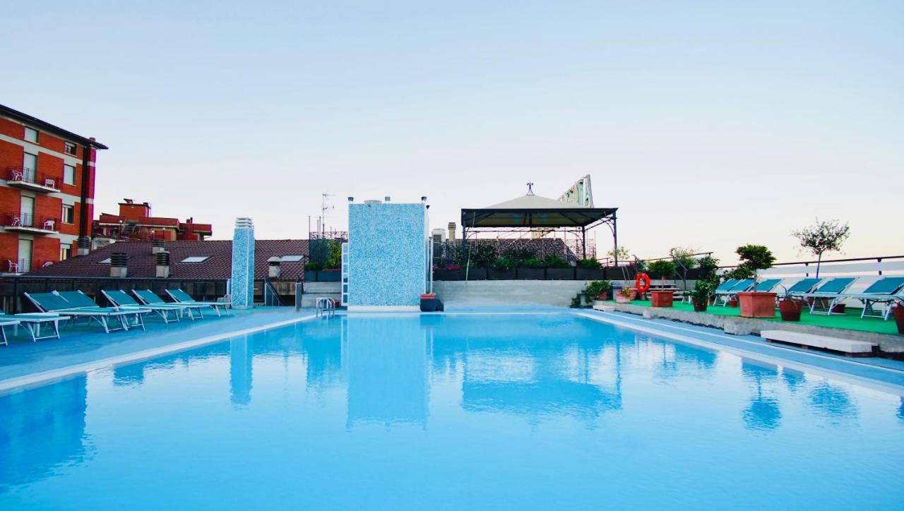 Grand Hotel Ambasciatori Wellness & Spa Chianciano Terme Exterior photo